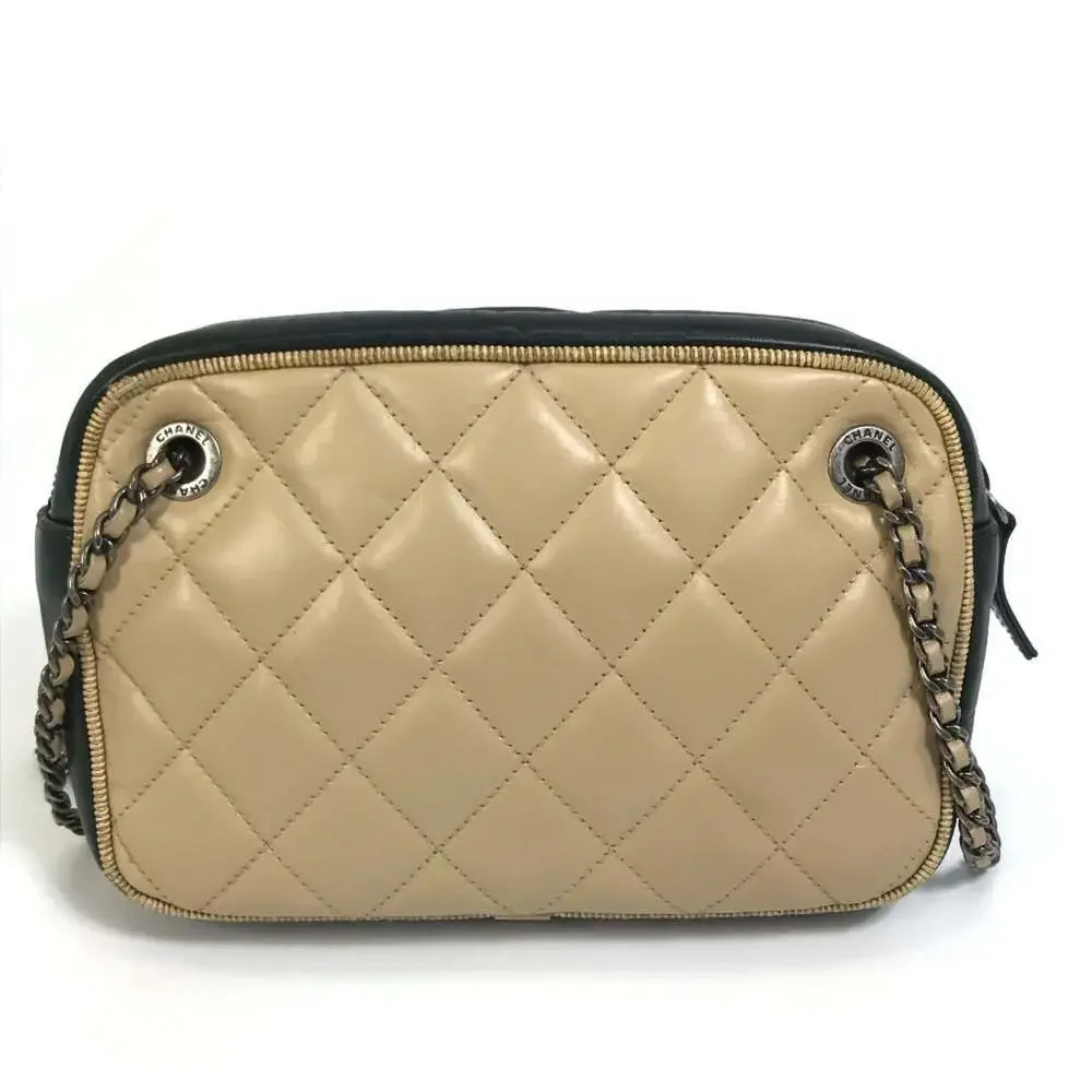 CHANEL Cream Shoulder Bag